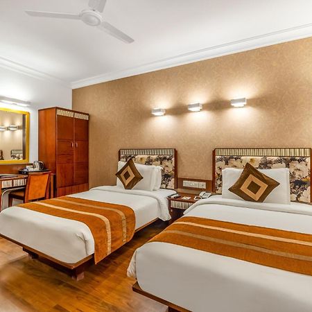 Clubhouse Nami Residency, Ahmedabad Hotel Екстериор снимка