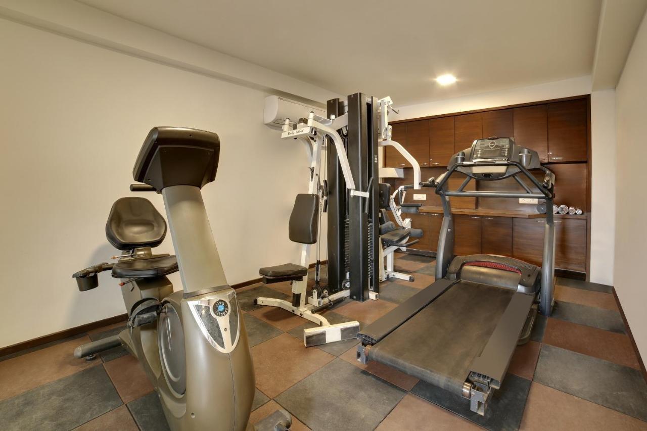 Clubhouse Nami Residency, Ahmedabad Hotel Екстериор снимка