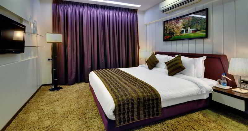 Clubhouse Nami Residency, Ahmedabad Hotel Екстериор снимка